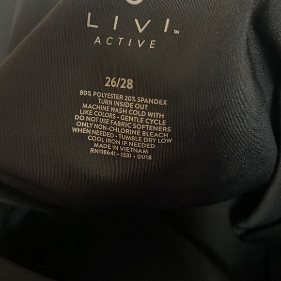 🆕 Lane Bryant Active Top Moisture Wicking Pleat-Back Peplum 26/28 4X Livi Activ - Picture 4 of 6